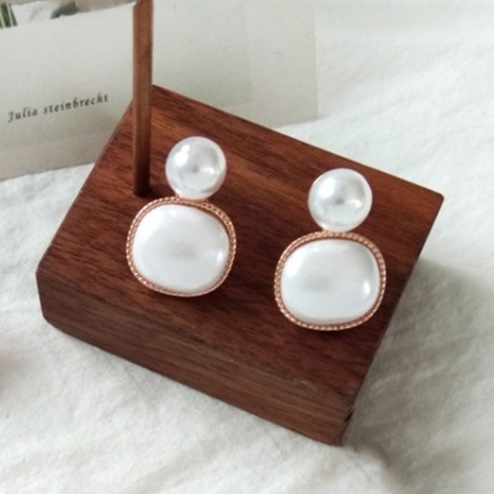 NEW Pearl Drop Court Earrings